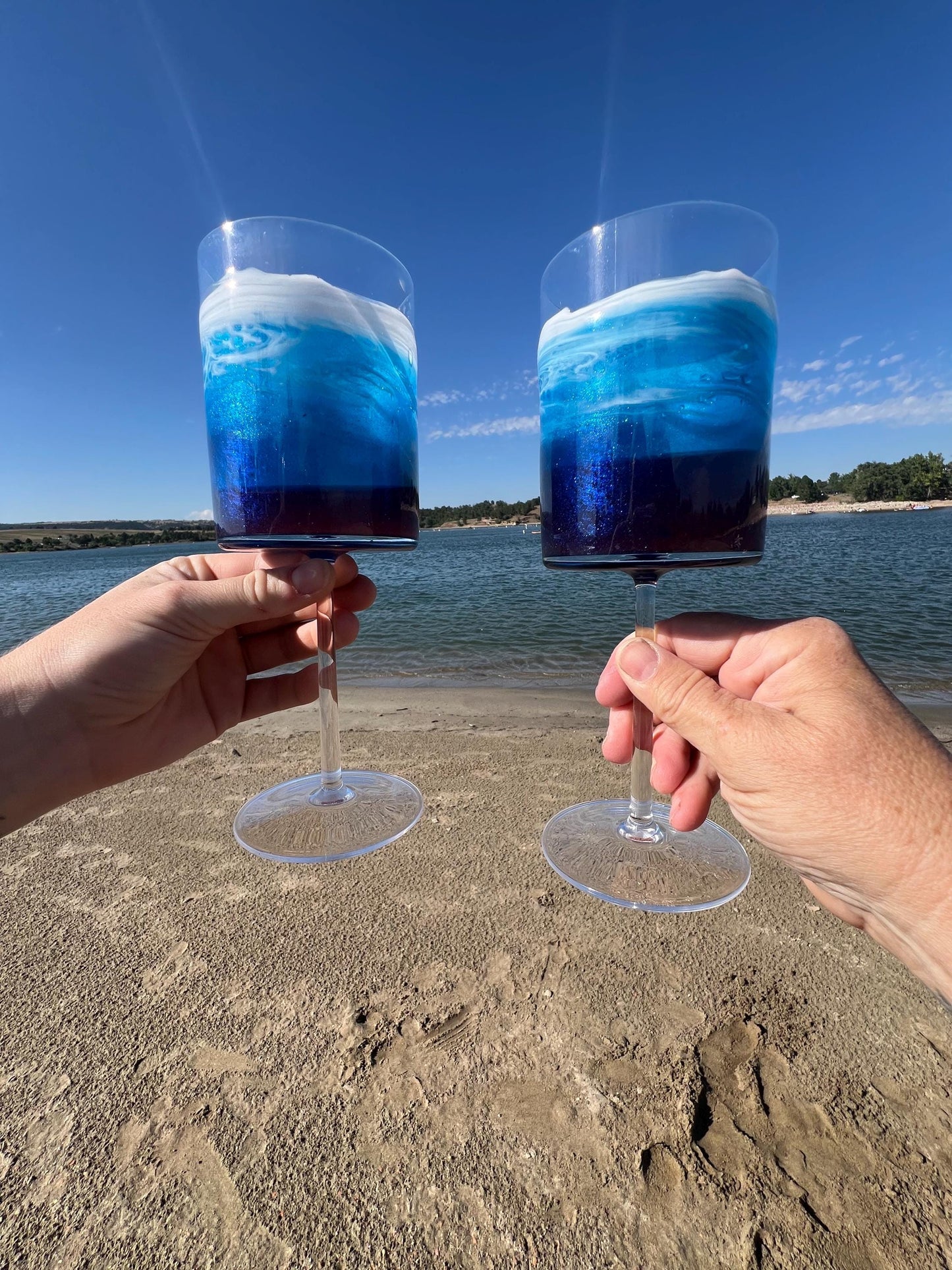 Blue with Ocean Waves 14 oz Acrylic Beverage Glasses | Wine Glasses