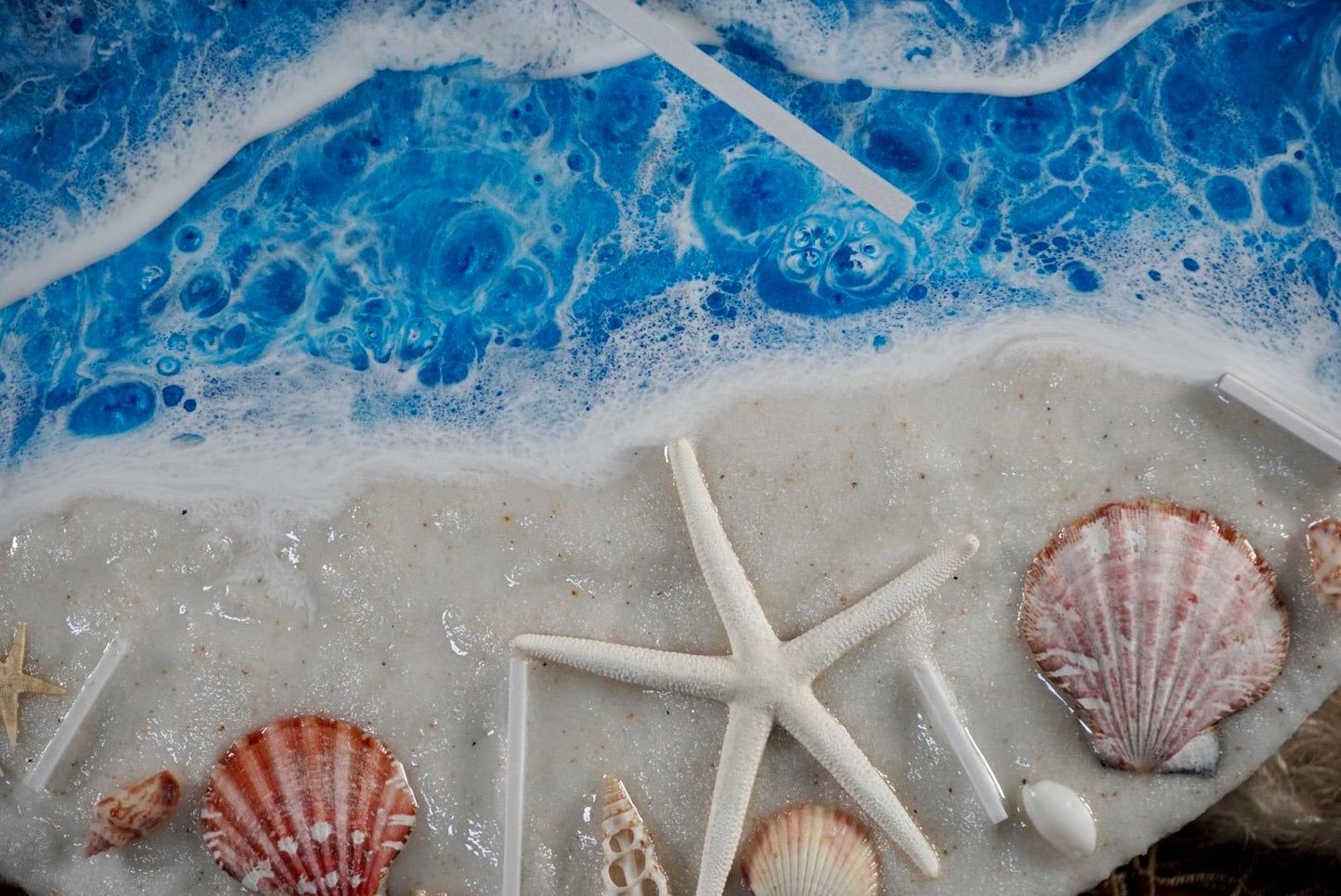 Ocean Waves and Sea Shell Clock