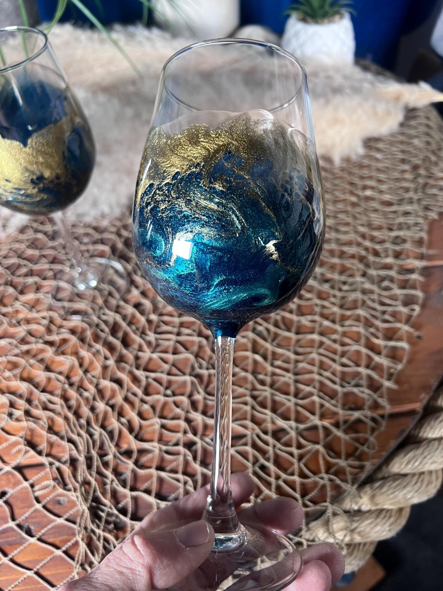 Emerald Green with Golden Waves Wine Glasses | Coastal Decor