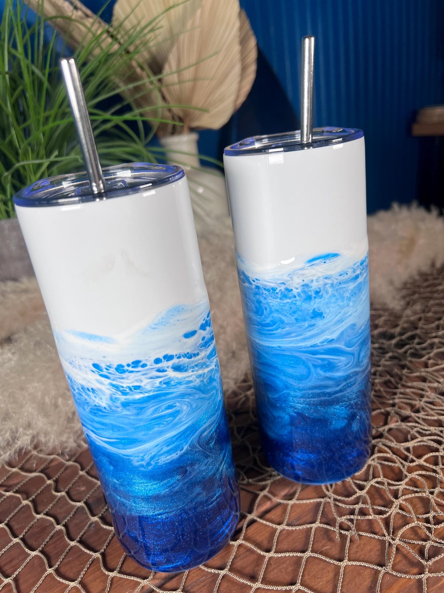 Ocean Waves 20 oz Insulated Drink Tumbler | Coastal Decor
