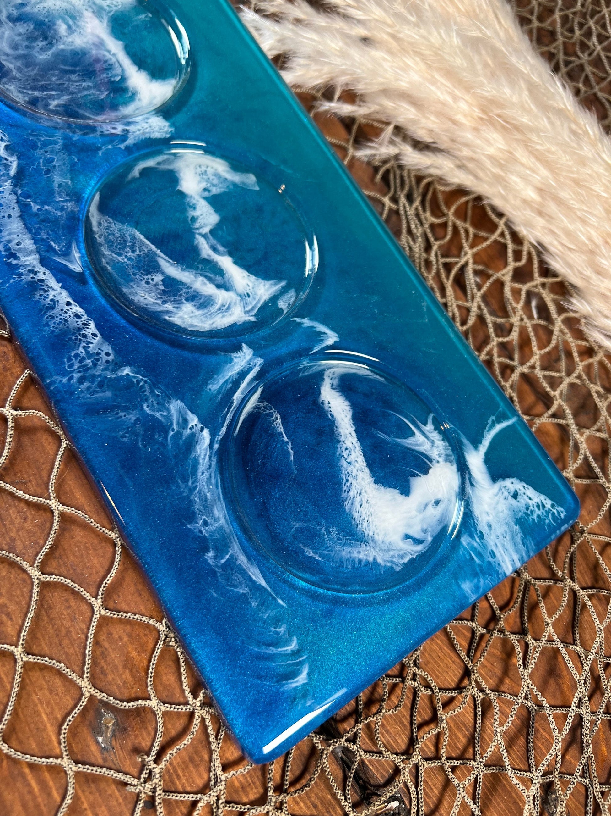 Ocean Waves Flight Board/Serving Board
