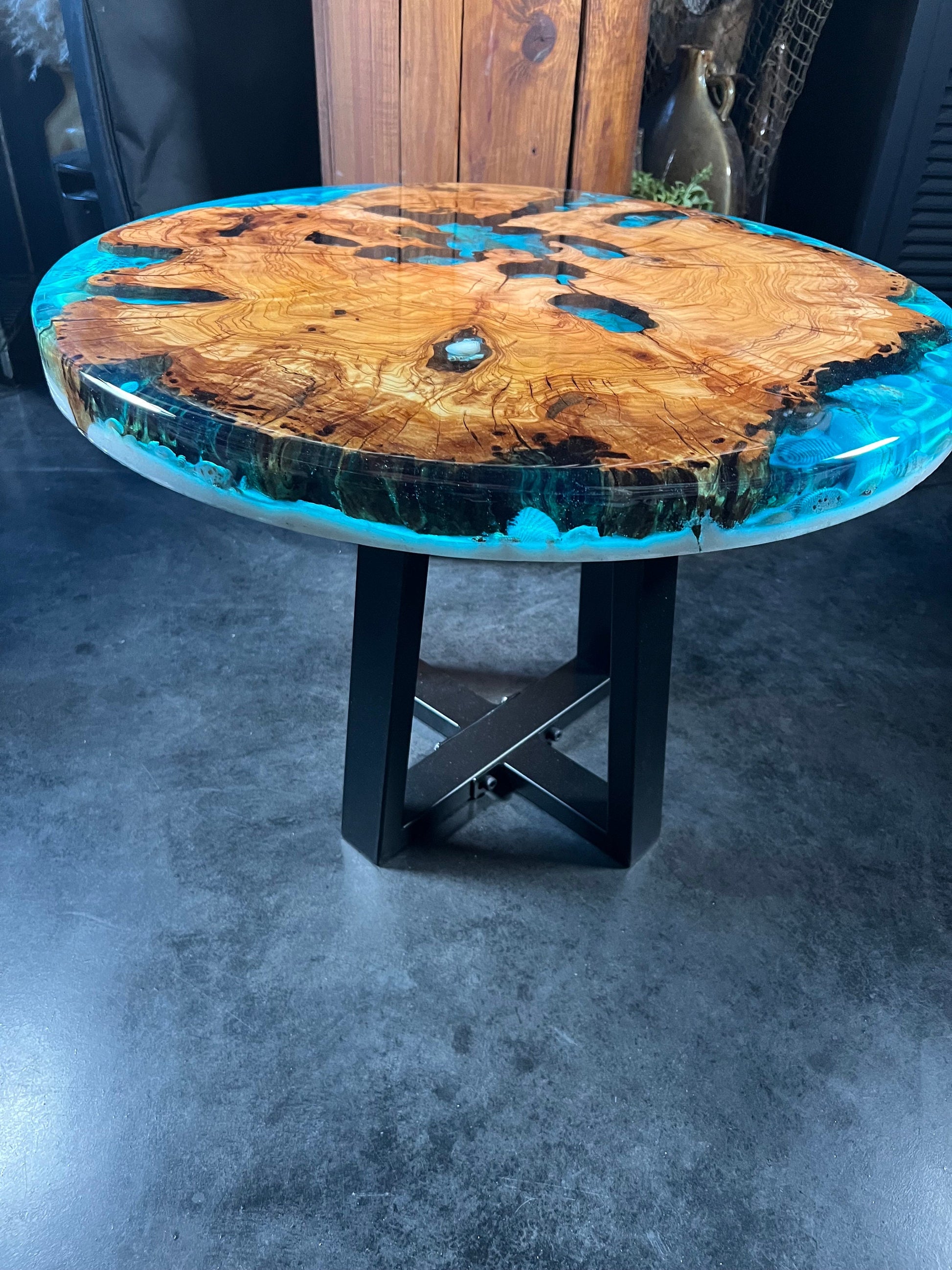 Ocean view Sea shell, Blue, Olive Wood Round Table, coffee table, accent table