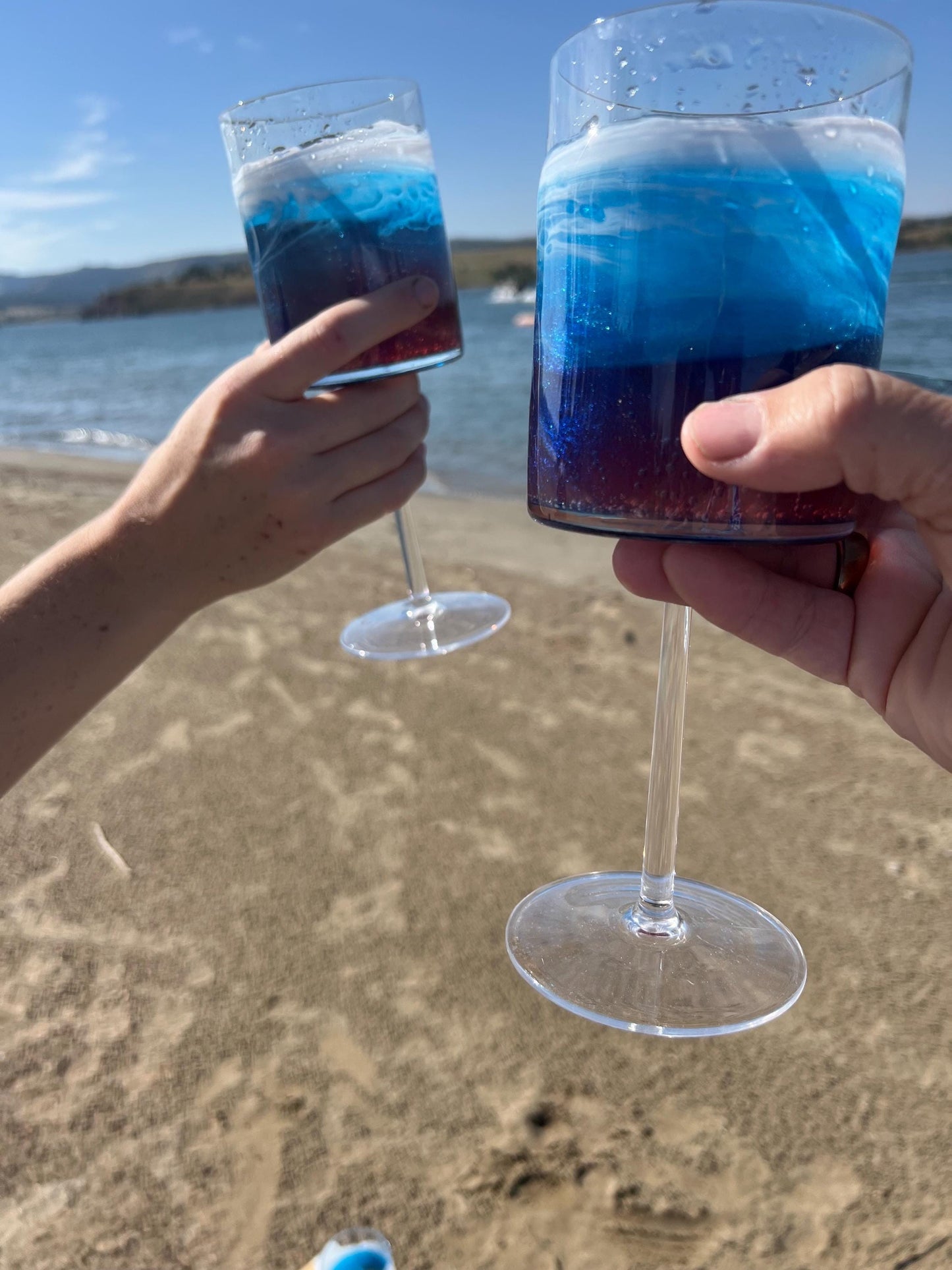 Blue with Ocean Waves 14 oz Acrylic Beverage Glasses | Wine Glasses