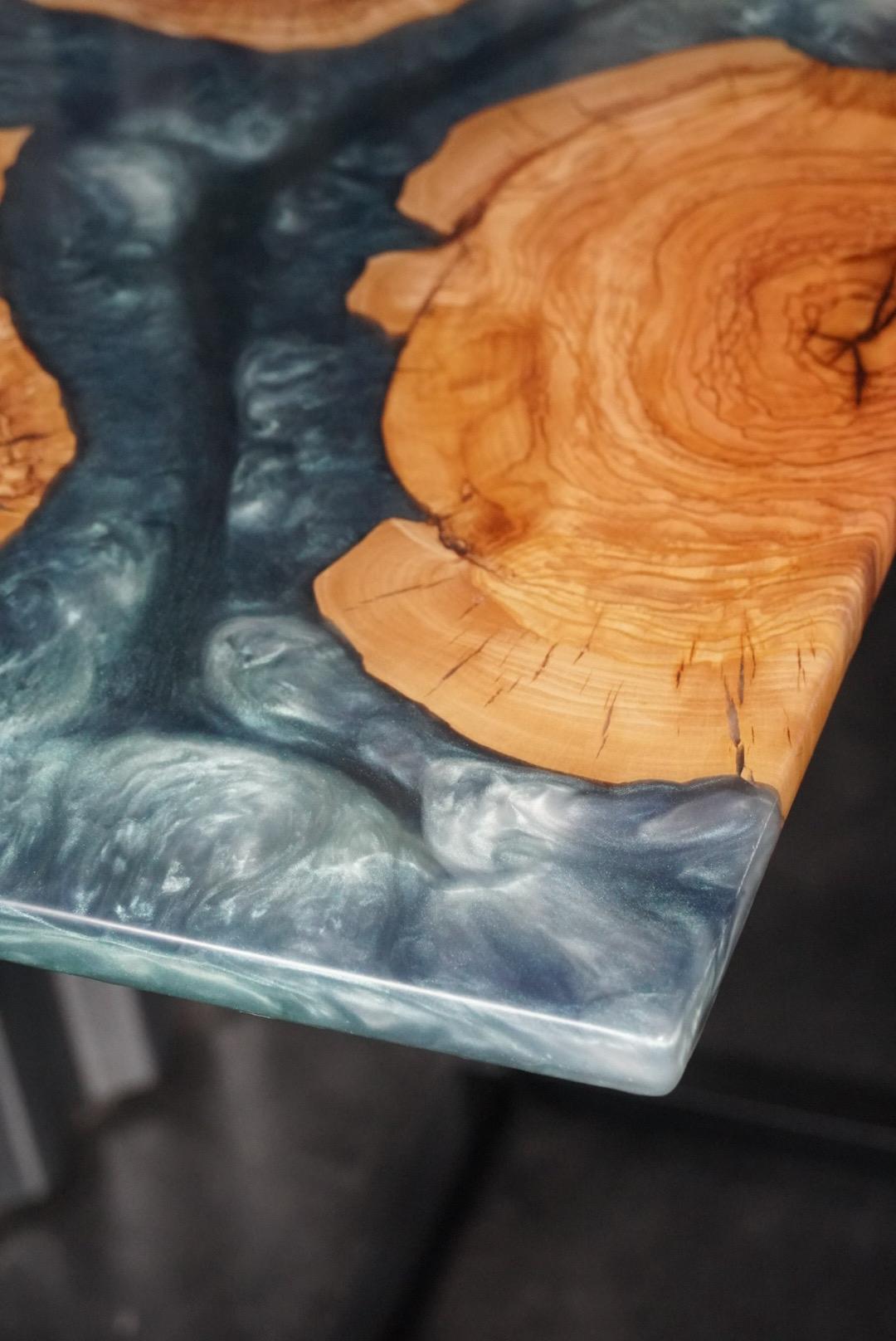 Green & Silver Olive Wood Accent Table, Side Table, End Table, C-Table