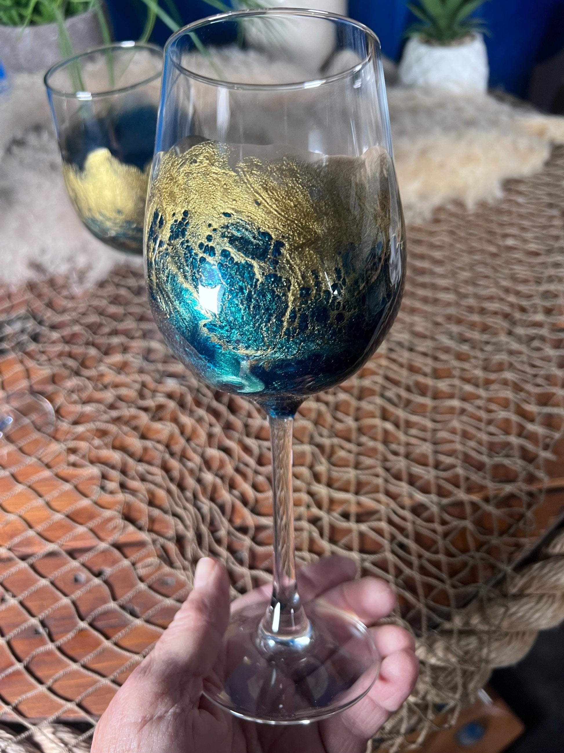 Emerald Green with Golden Waves Wine Glasses | Coastal Decor