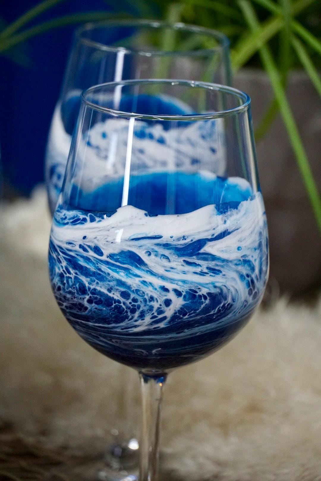 Ocean Waves Wine Glasses | Coastal Decor