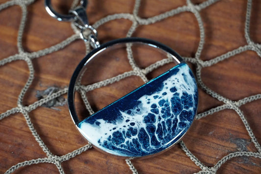 Ocean Waves Circle Necklace