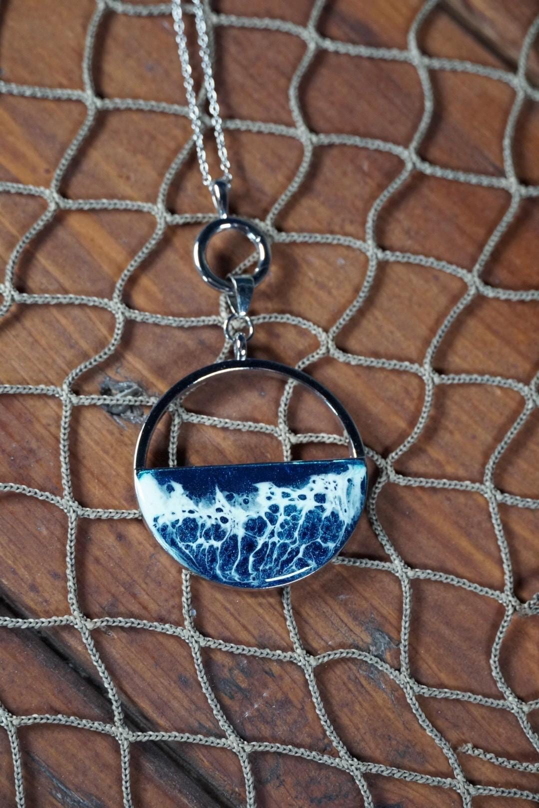 Ocean Waves Circle Necklace