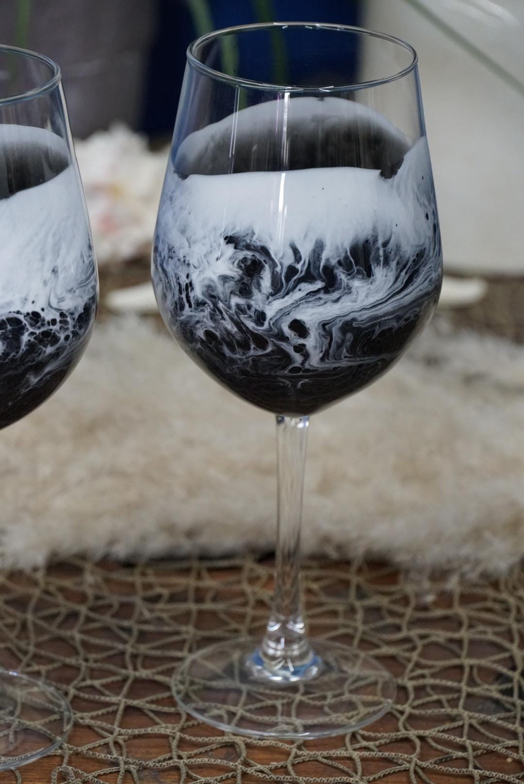 Black with Ocean Waves Wine Glasses | Coastal Decor
