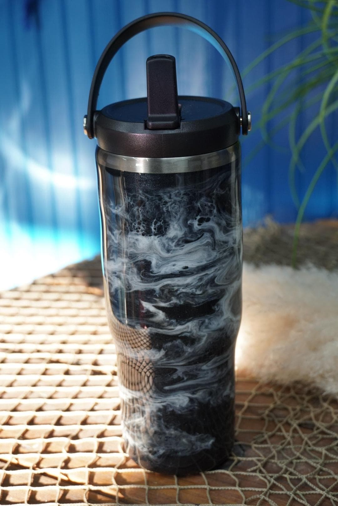 Black & White Waves Water Bottle