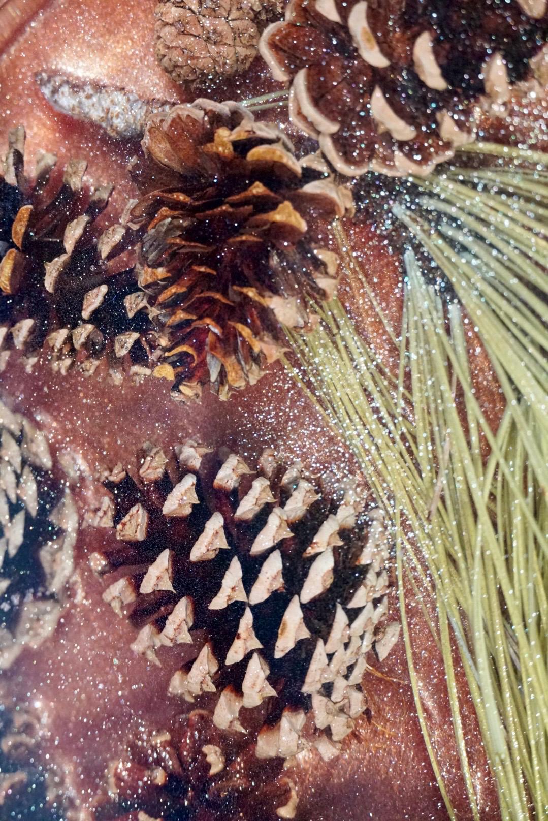 Pinecone Lazy Susan