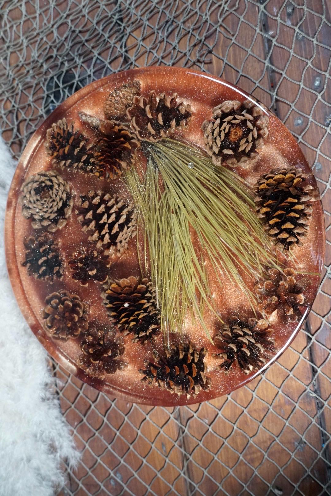Pinecone Lazy Susan