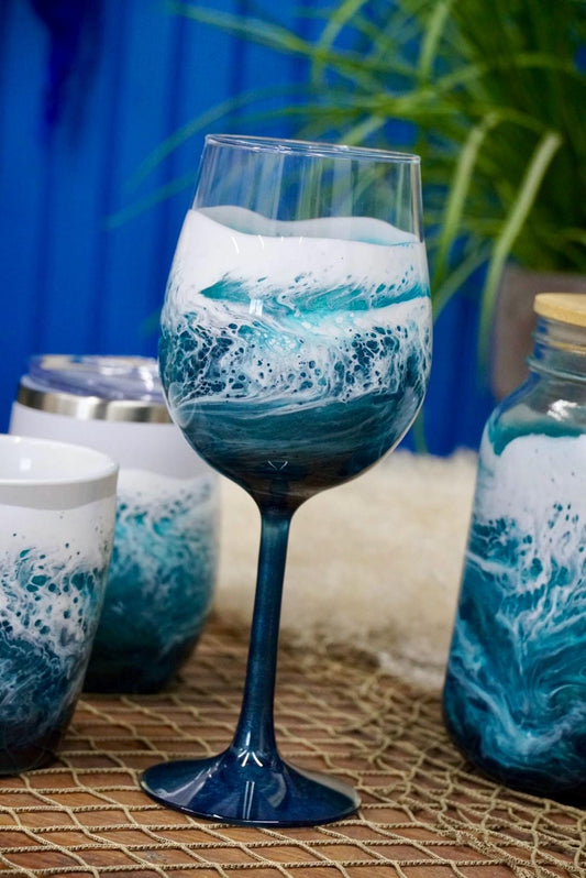 Turquoise Waves Wine Glasses | Coastal Decor