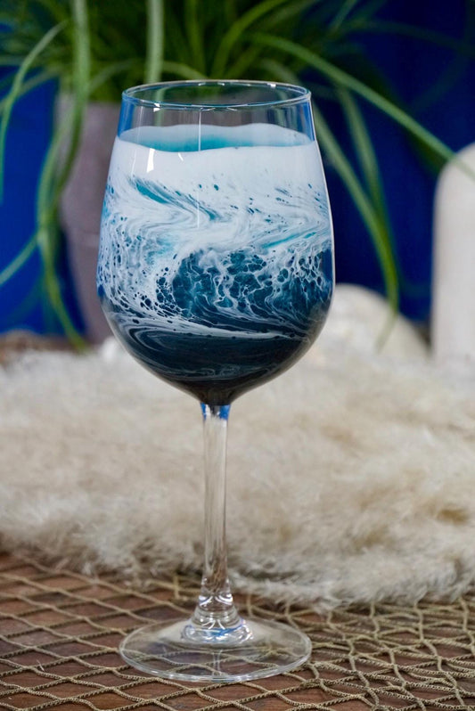 Turquoise Waves Wine Glasses | Coastal Decor
