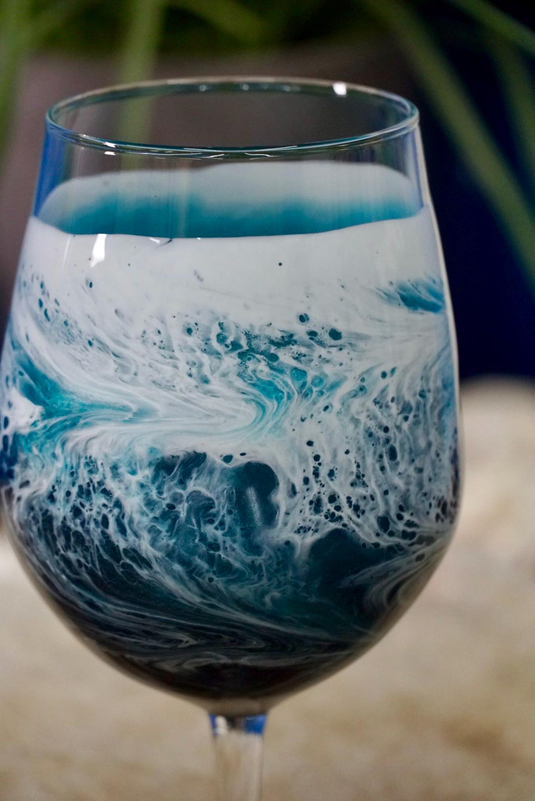Turquoise Waves Wine Glasses | Coastal Decor