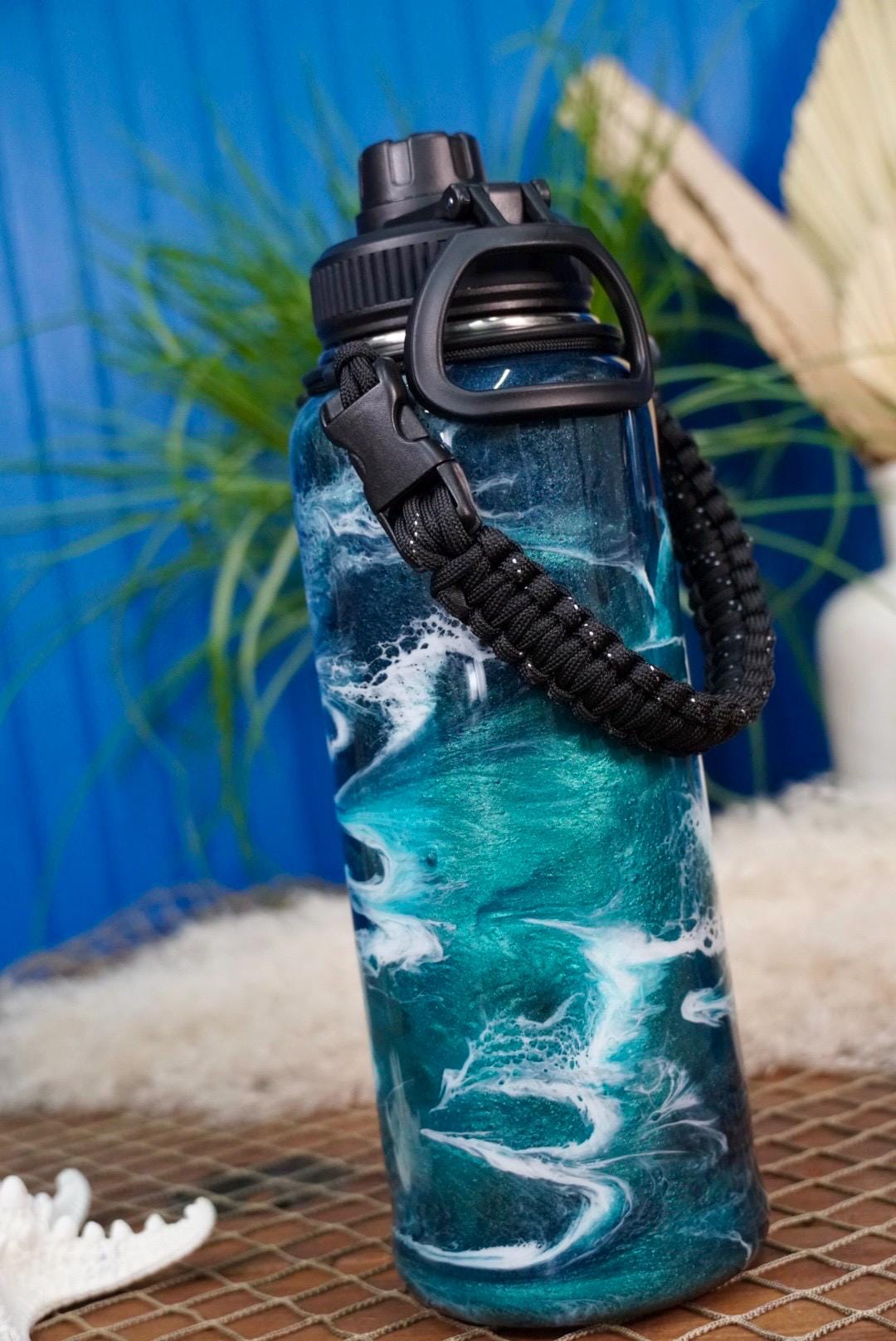 Turquoise Waves Insulated Water Bottle Thermos Sports Bottle