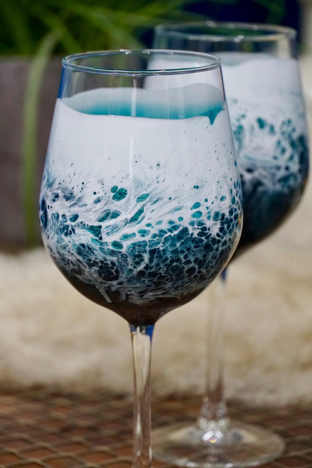 Turquoise Waves Wine Glasses | Coastal Decor