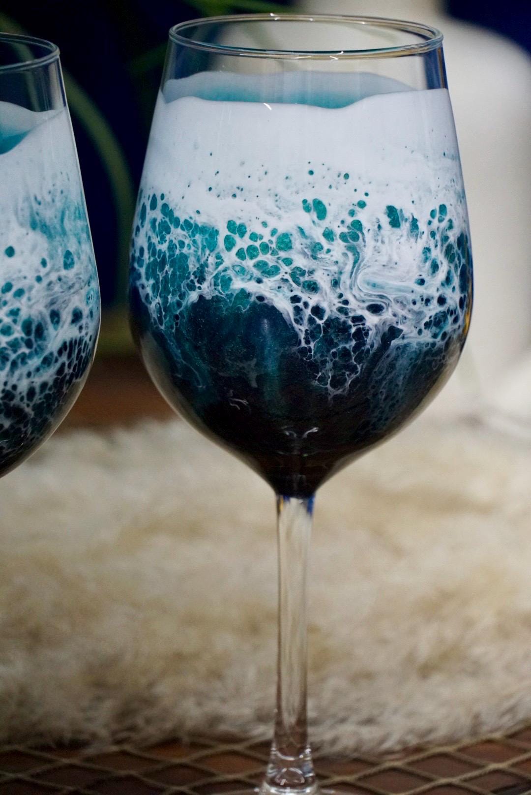 Turquoise Waves Wine Glasses | Coastal Decor