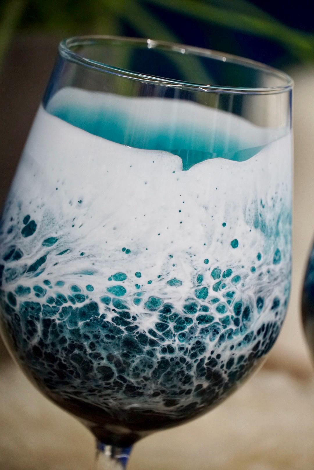 Turquoise Waves Wine Glasses | Coastal Decor