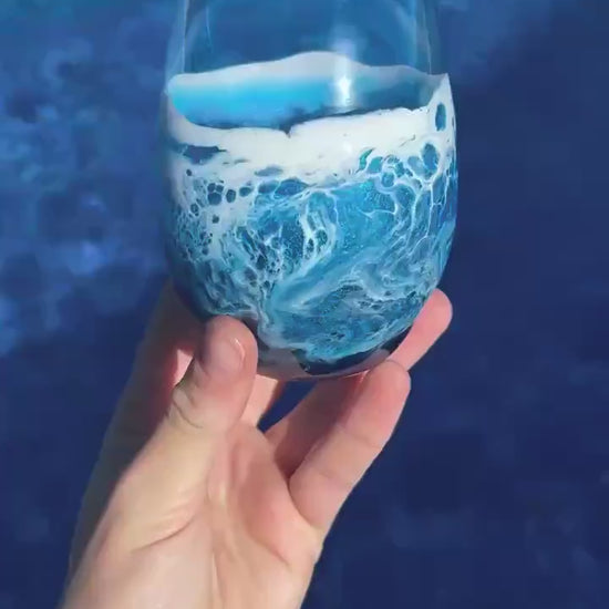 Ocean Waves Wine Glasses | Coastal Decor