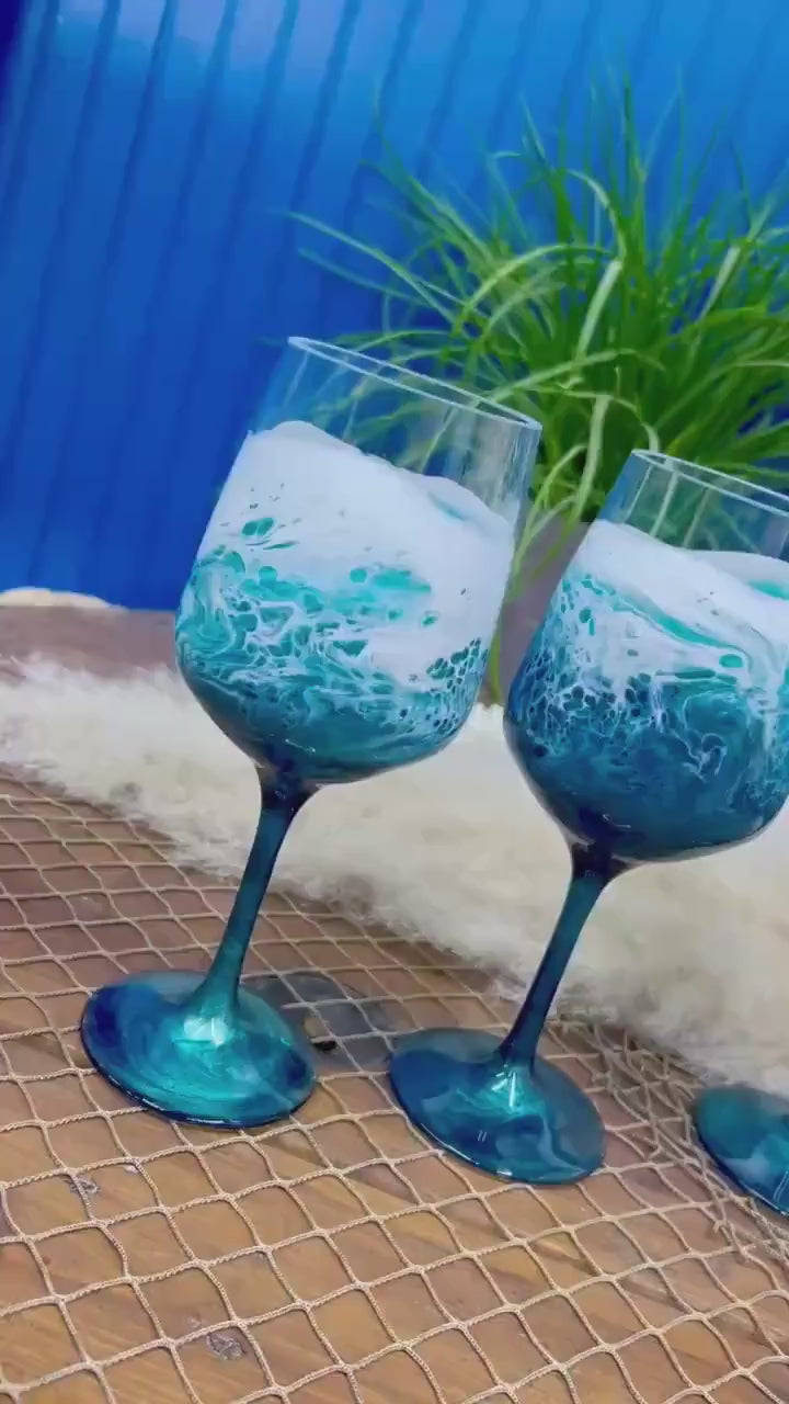 Turquoise Waves Acrylic Wine Glass | Coastal Decor