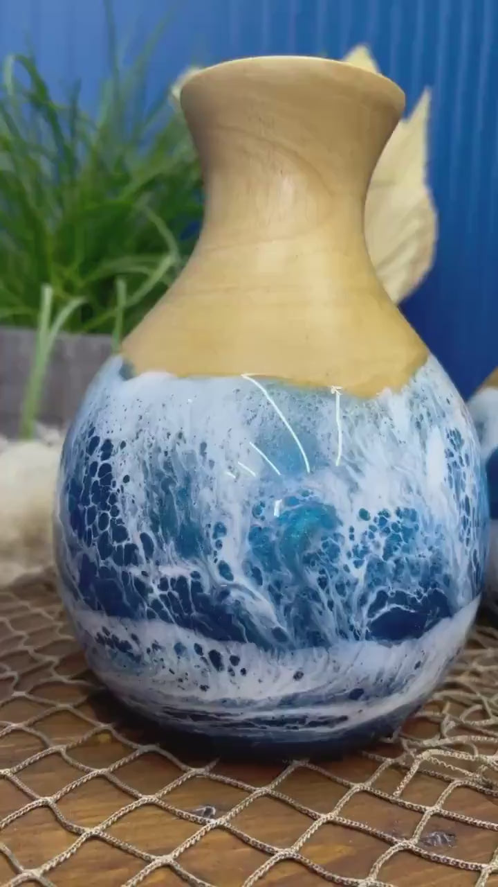 Wooden Vase with Waves